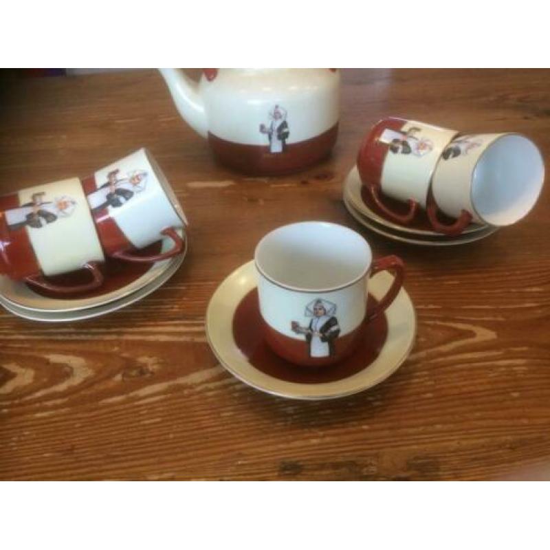 een Droste servies uit de 30er jaren.
