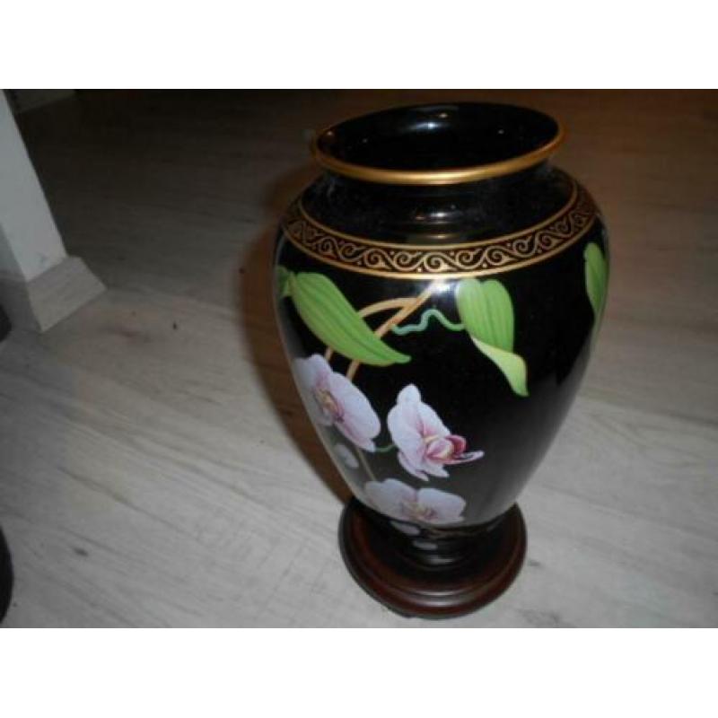 Vaas door Makoto Miyagi "The Vase of the Fragrant Orchid" 86