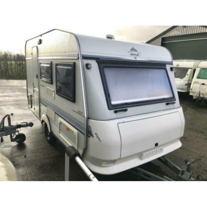 Hobby Classic 370 TM Dwarsbed + Treinzit