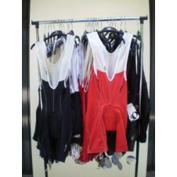 xxx 27-2 NIEUWE WIELERKLEDING NU VOOR MAAR 15 EURO PER STUK