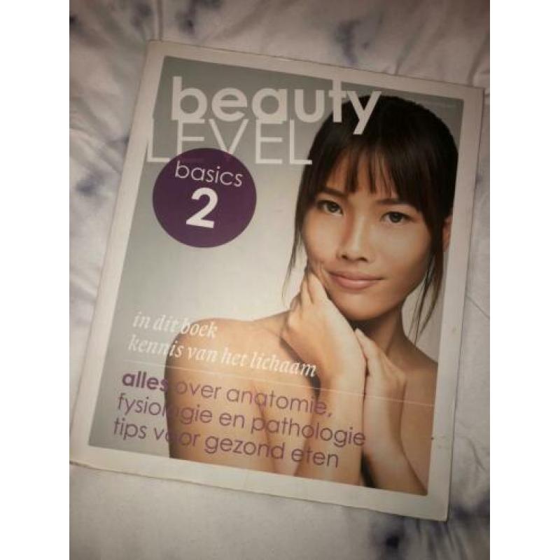 Beauty level boeken