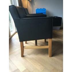 6 zwarte eetkamerstoelen