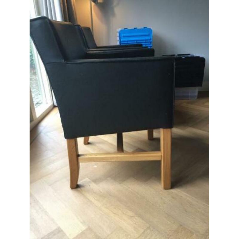 6 zwarte eetkamerstoelen