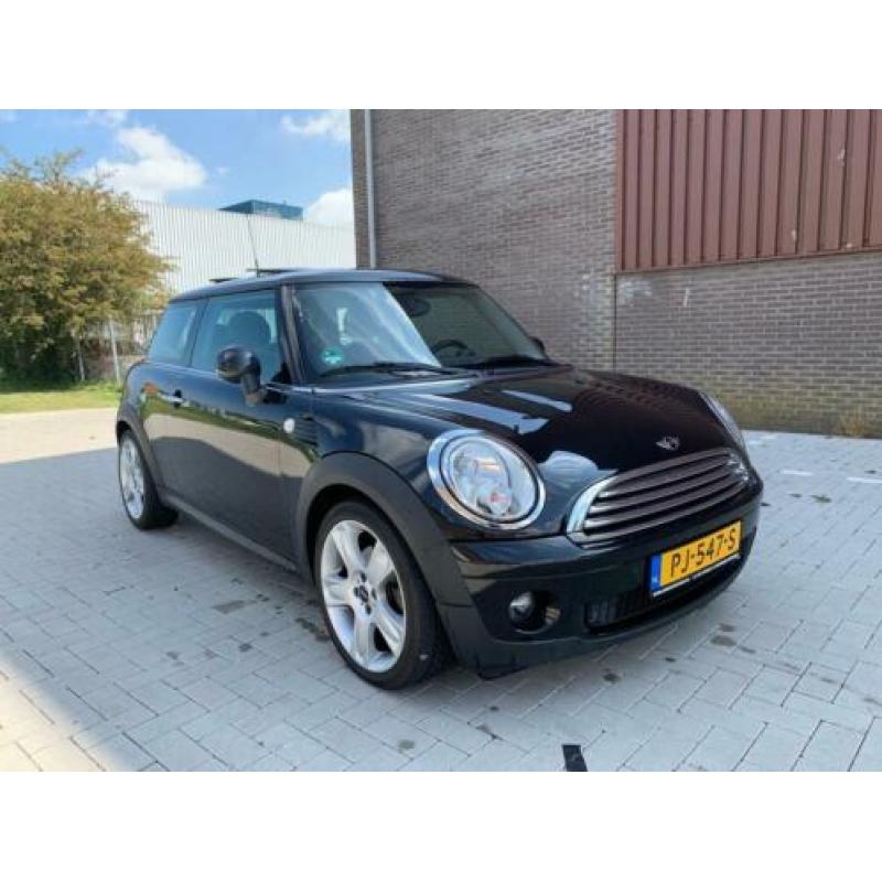Mini Mini 1.6 Cooper Chili Navi Dak Leer Xenon Clima Automaa