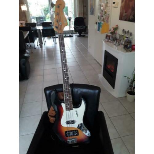 Basgitaar merk Klira Germany
