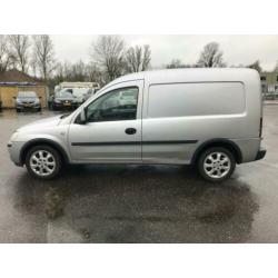 Opel Combo 1.7 CDTi 500 kg. Nieuwe APK tot 26-02-2021
