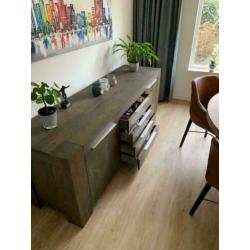 massief houten dressoir 228x63x77 goossens