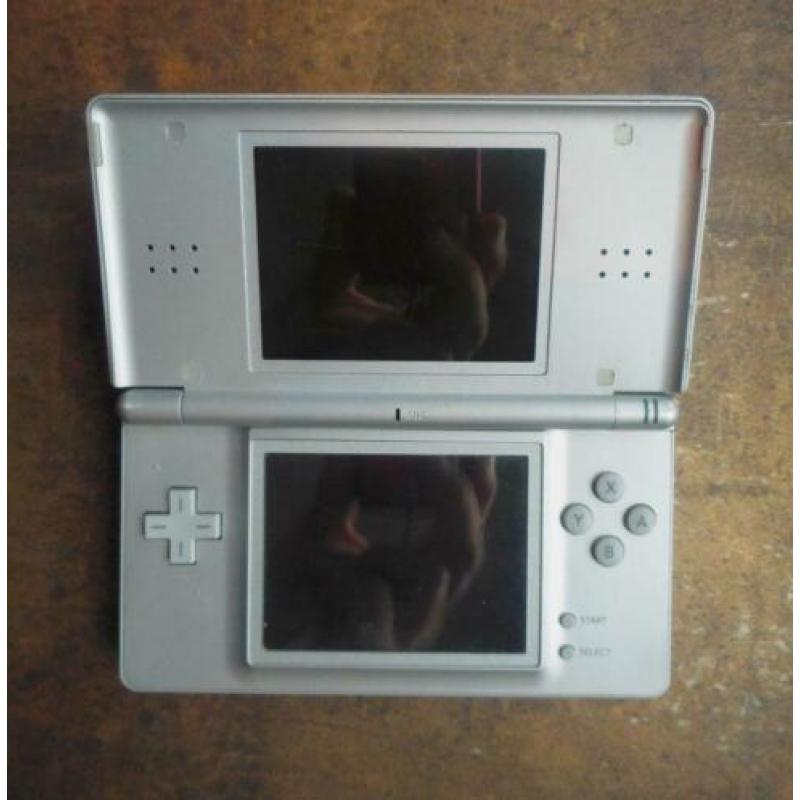 Nintendo DS Lite spelconsole (zie foto's)