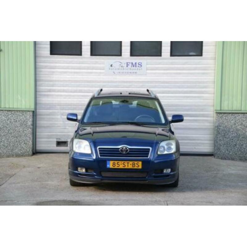Toyota Avensis Wagon 2.0 VVTi Linea Luna BJ'06 Airco Trekhaa