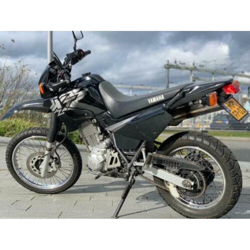 Mooie zwarte XT600E te koop met slechts 24.000 km