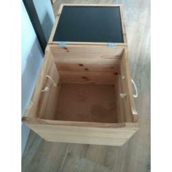 Houten opbergkist / speelgoedkist