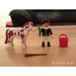 playmobil 4641 meisje met pony (extra een zweepje)