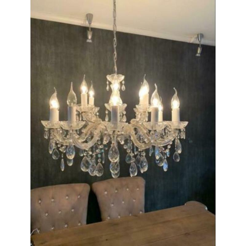 kroonluchter met 18 lampen zeer netjes