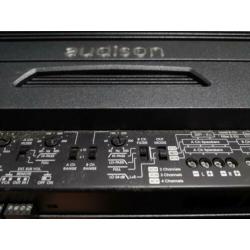 Audison SRx 4.1 360 Watt 4 kanaals versterker.