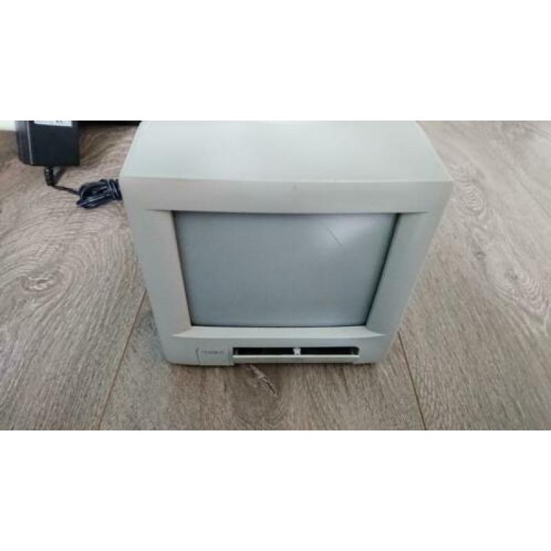 Monitor 5 a 6 inch