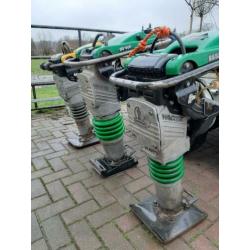 Wacker stamper trilplaat smalle + brede voet trilstamper