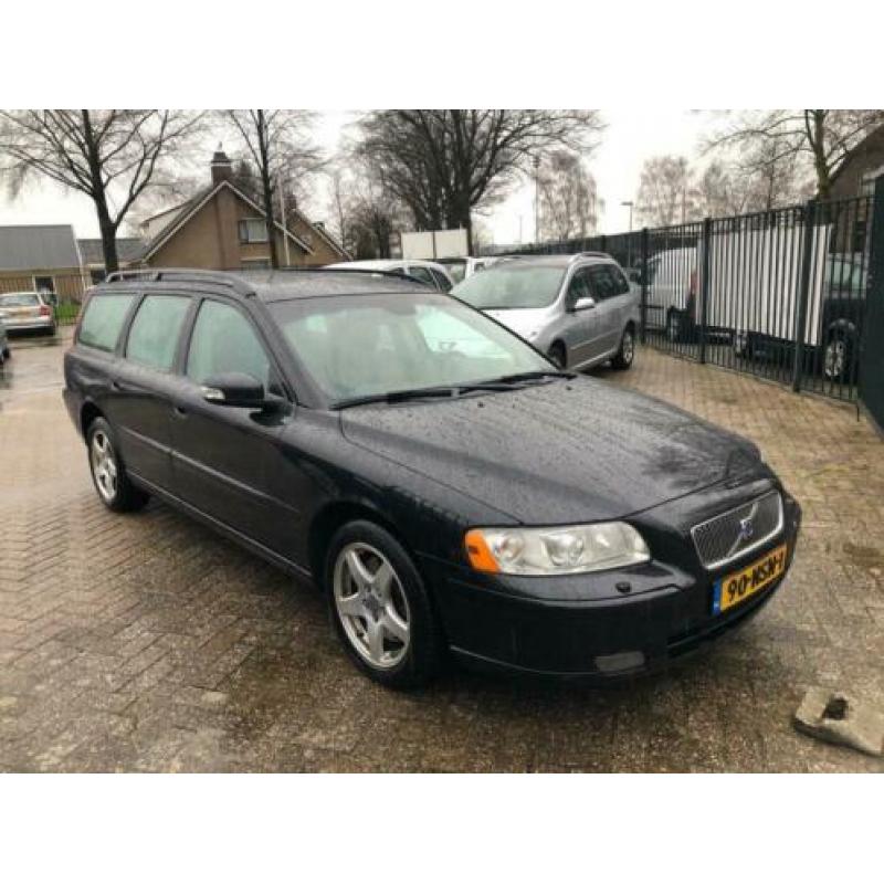 Volvo V70 2.4 D5 Edition /Leer/Navi/Stoelverw/APK 2021/ AUTO