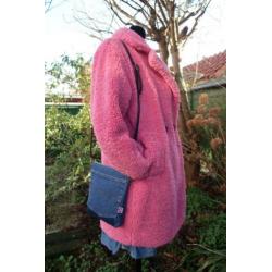 Denim upcycled tas van SOOij