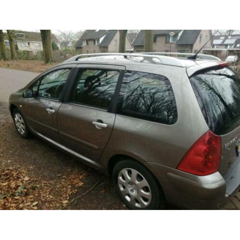peugeot 307 SW automaat uit 2003