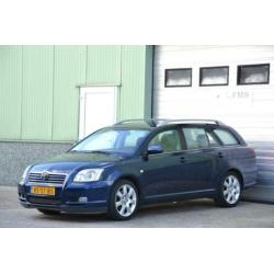 Toyota Avensis Wagon 2.0 VVTi Linea Luna BJ'06 Airco Trekhaa