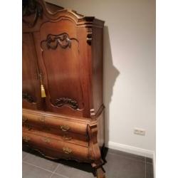 Dubbel gebogen Kabinet Hoog 235 cm