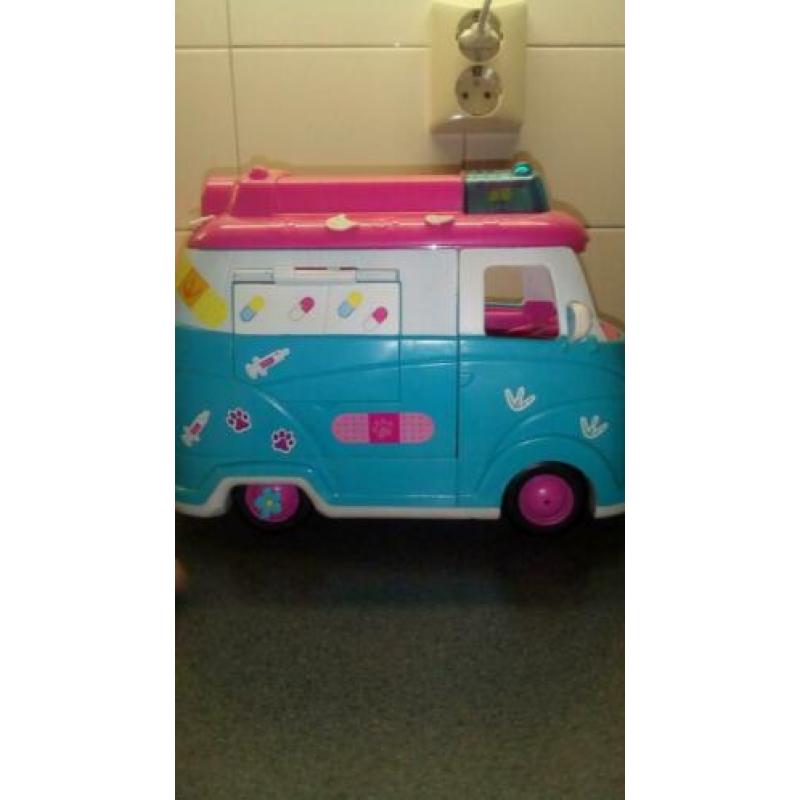 Pinypon dierenambulance