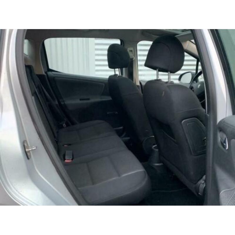 Peugeot 207 SW 1.6 VTi XS Première Climate-contr/Panoramadak
