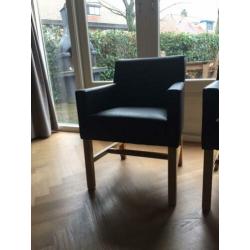 6 zwarte eetkamerstoelen