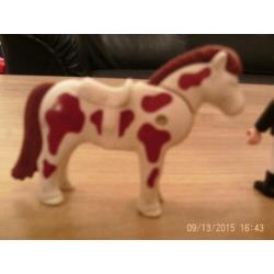 playmobil 4641 meisje met pony (extra een zweepje)