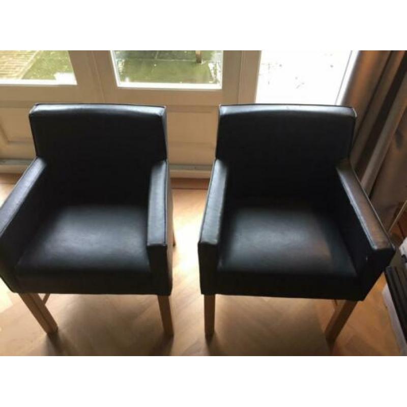 6 zwarte eetkamerstoelen