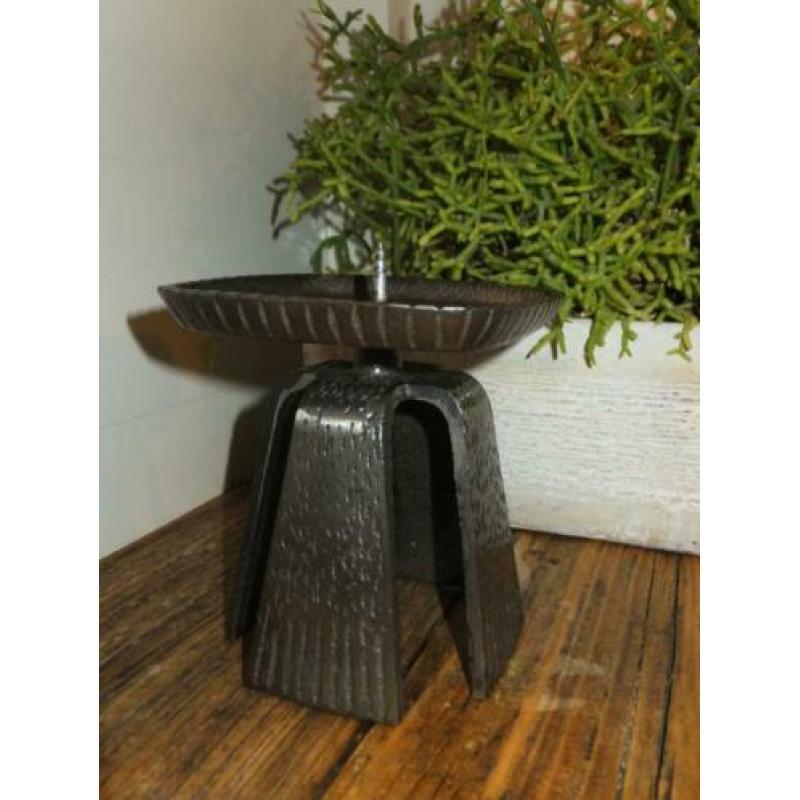 zware vintage brutalist kandelaar kaarsenhouder hoog model