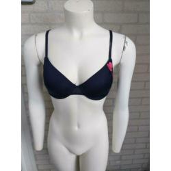 Donkerblauwe BH van Livera maat 75C