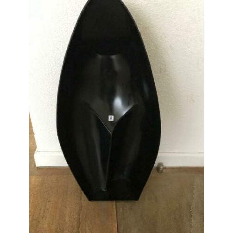 Elbrina oud etalage materiaal