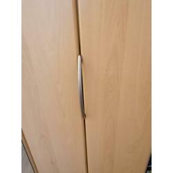 Complete slaapkamer te koop, kledingkast, lage kast en bed