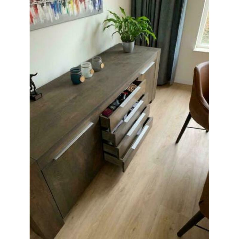 massief houten dressoir 228x63x77 goossens