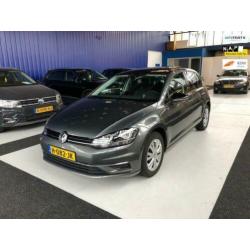 Volkswagen Golf 1.6 tdi 115pk Pano|Keyless|Cam|ACC|Lane Assi