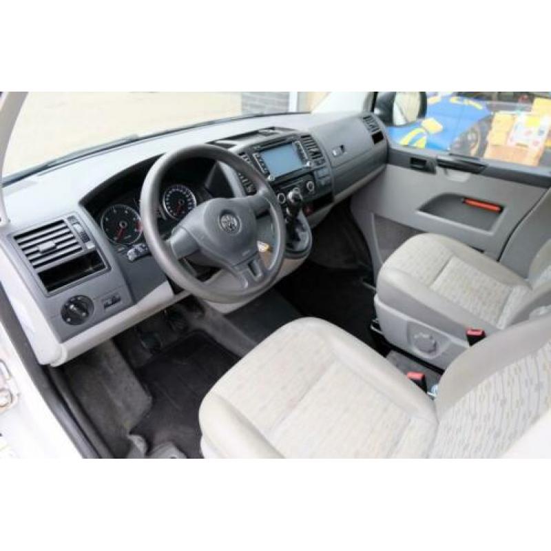 Volkswagen Transporter 2.0 TDI L2H1 BM Baseline Plus / CRUIS