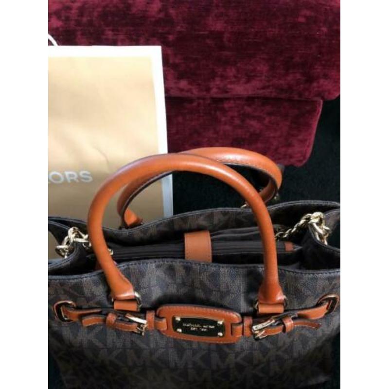 Michael Kors tas ( 1 avond meegeweest )
