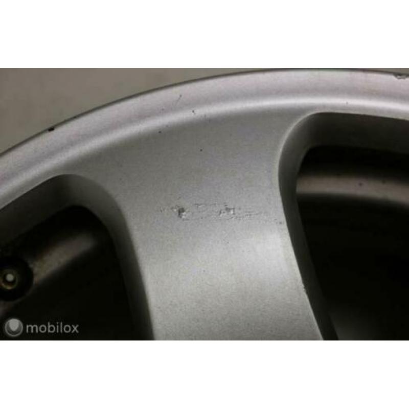 Set originele 15 inch lichtmetalen velgen Audi A4 8E