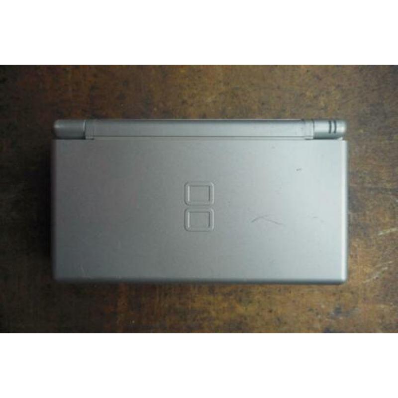 Nintendo DS Lite spelconsole (zie foto's)