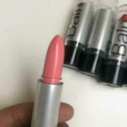 Nieuwe lippenstift verschillende kleuren / 1 euro p.st.