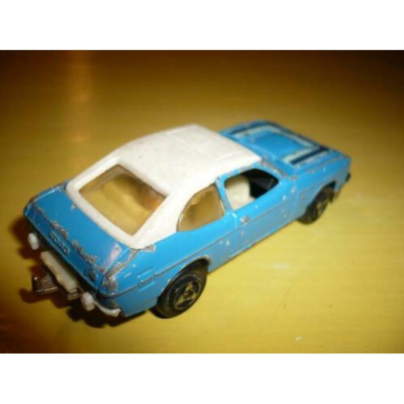 Mie18> oude majorette ford capri