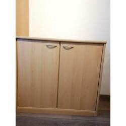 Complete slaapkamer te koop, kledingkast, lage kast en bed