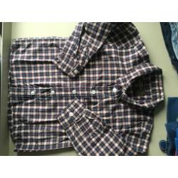 Pakketje 86-90: 6broeken, 2polo’s en shirts, overhemd en jas