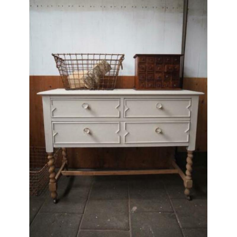 Brocante ladekast dressoir tvkast vintage antiek engels