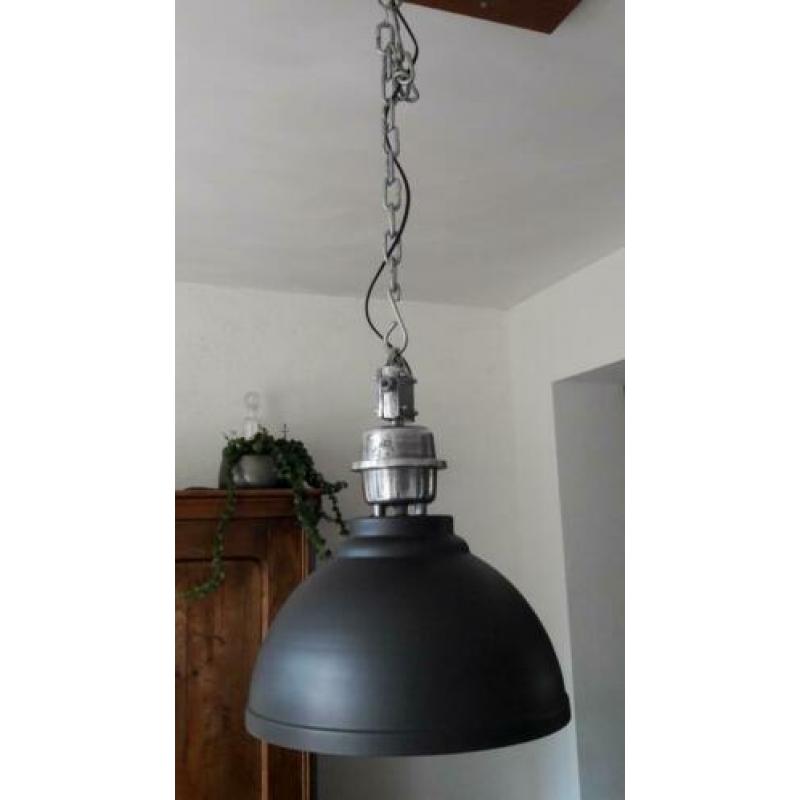 Industriële robuuste hanglamp(en)