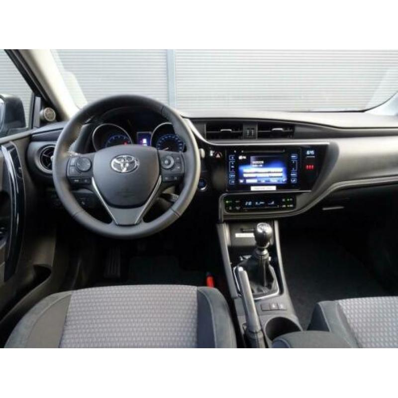 Toyota Auris Touring Sports 1.2 Turbo Energy Plus | Navigati