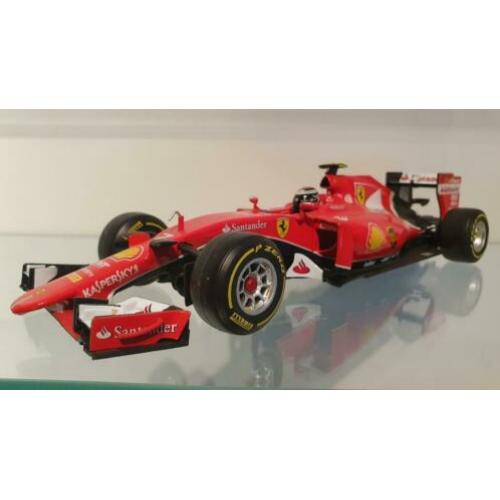 Ferrari F1 SF 15 Bburago Kimi Raikkonen 1:18