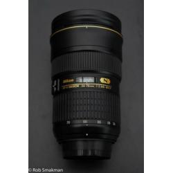 Nikon AF-S 24-70mm 2.8 lens