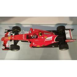 Ferrari F1 SF 15 Bburago Kimi Raikkonen 1:18